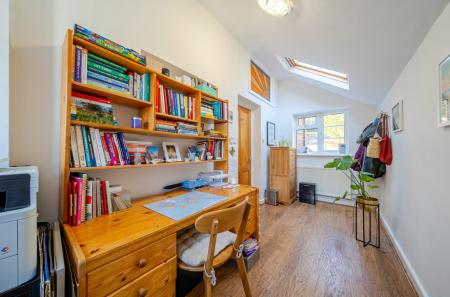 1411098-17-69a8ae...