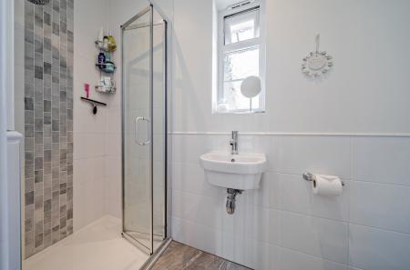 1411098-20-69a8ae...