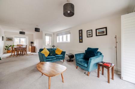 1425461-8-69b290b...