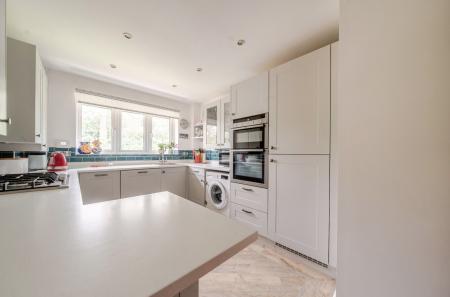 1425461-12-69b291...