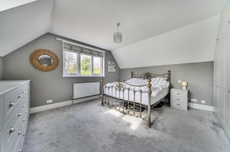 1429970-8-69c1980...