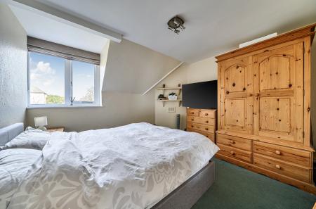 1429970-4-69c1982...