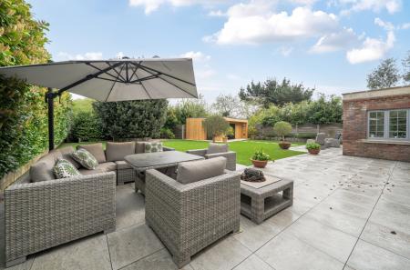 1429598-15-69e266...