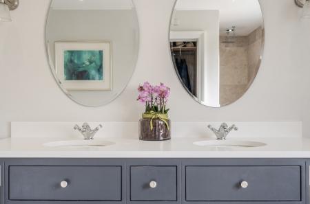 1429598-24-69e267...