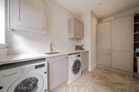 1429598-6-69e2658...