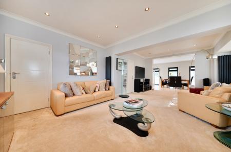 1418668-13-69b0a6...