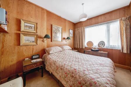 1431704-4-69bb13d...