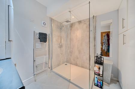 1433423-6-69c42e9...