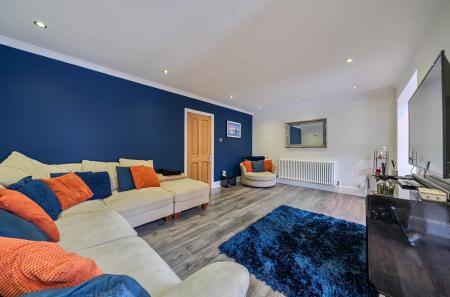 1433423-12-69c42e...