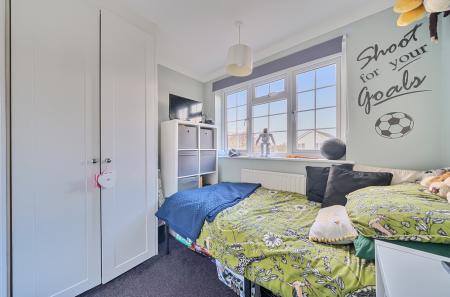 1433423-5-69c42e9...