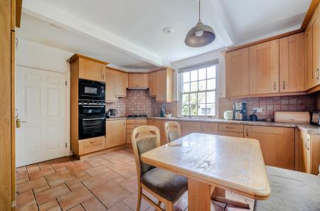 1440358-20-69e63d...