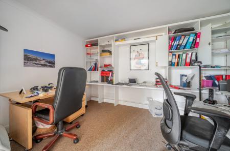 1440358-9-69e63d2...