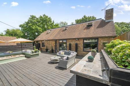 1312503-9-685c0bd...