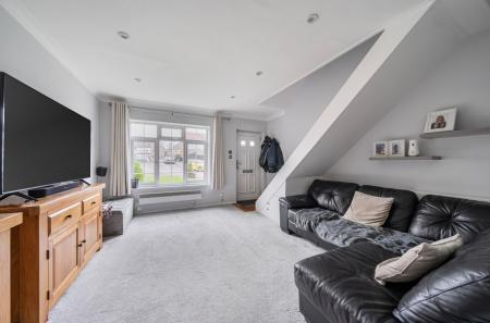 1393515-12-697781...