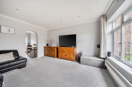 1393515-13-697782...