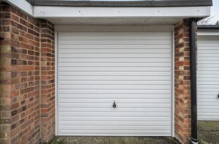 1393515-1-697780d...