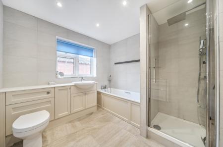 1423214-6-69aec47...