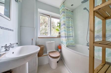 1341777-13-68af5d...