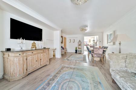 33-681515d53242a-...