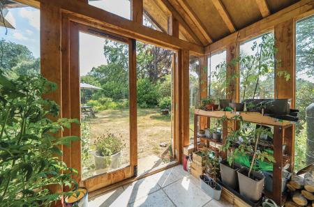 1313605-15-68546a...