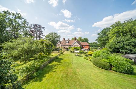 1313605-9-68592dd...