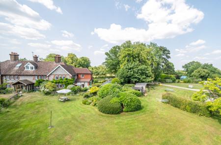 1313605-7-68592d7...