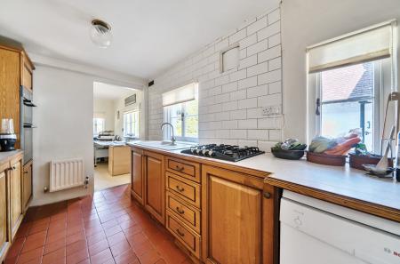 1313605-9-6854696...