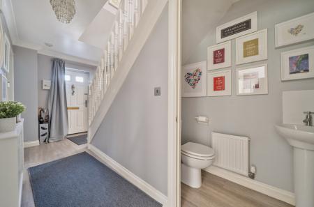 1306328-23-6852ff...