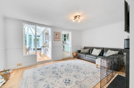 1332563-18-6891d9...