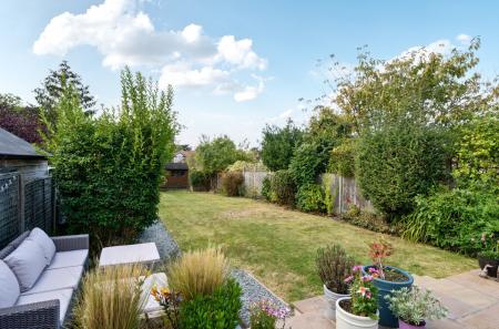 1348813-10-68bed6...