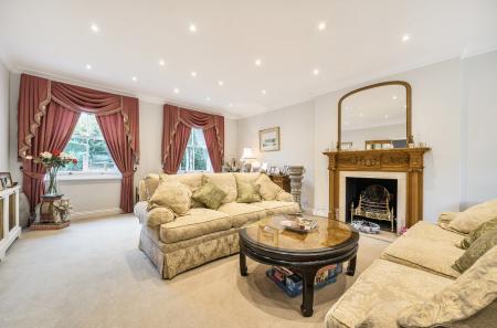 1342770-18-68ae23...