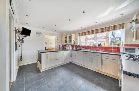 1358875-23-68d47c...