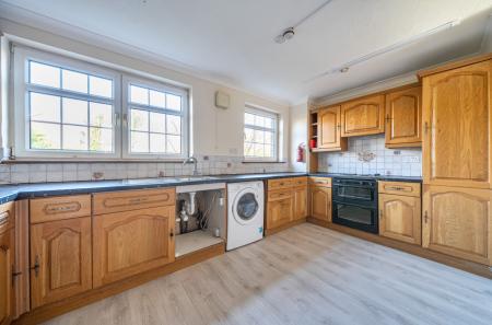 1417066-7-6994bea...