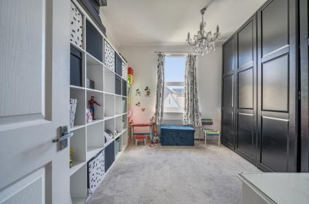 1371587-22-68fba0...