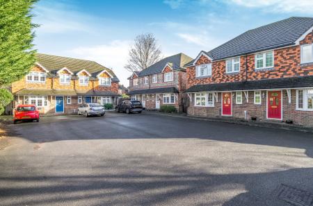 1405272-18-6979ef...