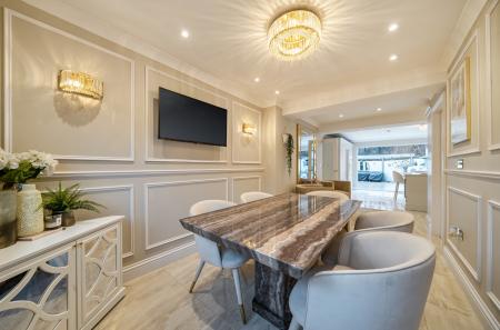 1402533-16-697cc1...