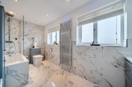 1402533-1-697cc12...