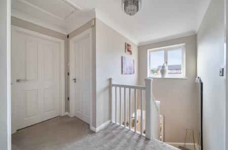 1402533-4-697cc14...