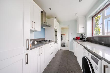 1409099-17-6984cf...