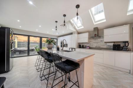 1410833-11-698e1e...