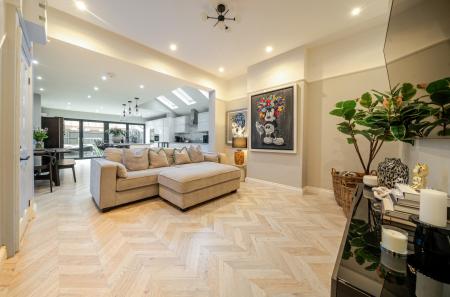 1410833-9-698e1e1...