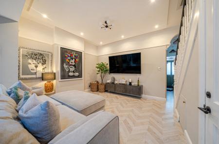 1410833-10-698e1e...