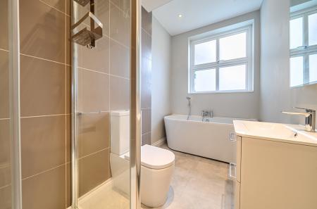 1414886-5-6994c02...