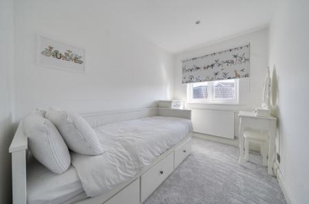 1424120-17-69bc2f...