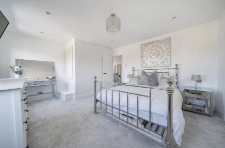 1424120-24-69bc2f...