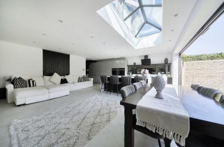 1424120-13-69bc2e...