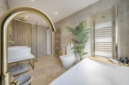 1424120-22-69bc2f...