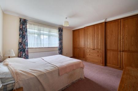 1393350-6-69a01a6...