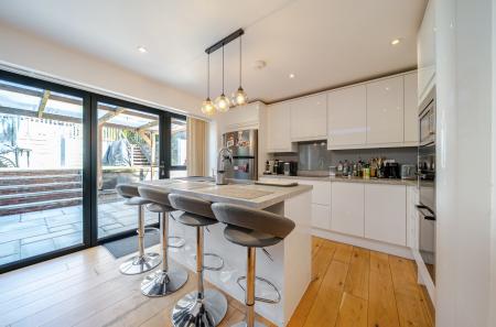 1430658-10-69bb10...