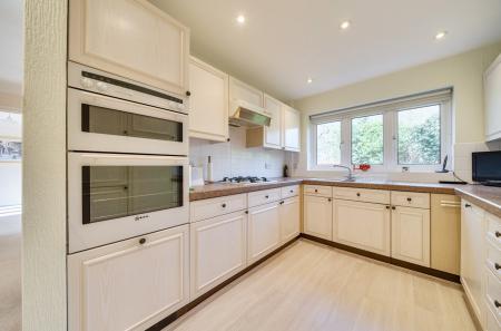 1423987-11-69aa73...